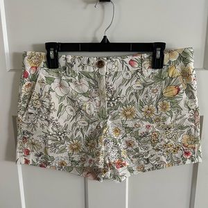 NWOT Gap Floral Summer Shorts Sz. 8 Reg
